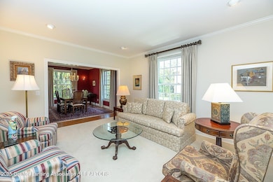 2073 Birch Bluff Dr, Okemos, MI 48864 - photo 5