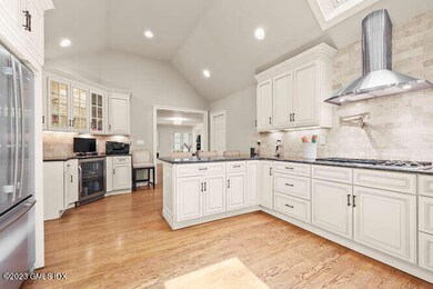 28 Mianus View Terrace Cos Cob-small-017