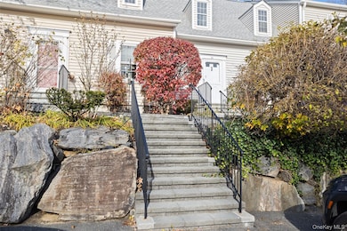 93 Carrollwood Dr unit 93, Tarrytown, NY 10591 - photo 4