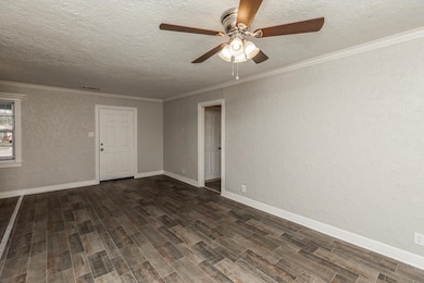 3739 Stuart Ave, Groves, TX 77619 - photo 5