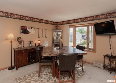 3204 W 65th St, Davenport, IA 52806 - photo 3