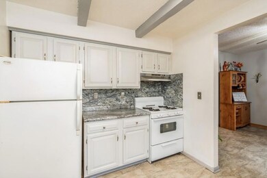 2116 E 25th St, Des Moines, IA 50317 - photo 7