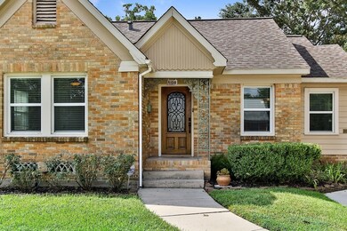 604 Sue St, Houston, TX 77009 - photo 3