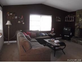 Left side of living rm