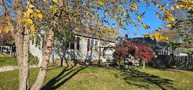 399 W Harrison St, Hagerstown, IN 47346 - photo 3