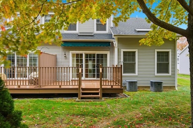 375 Allyn St unit 4, Mystic, CT 06355 - photo 5