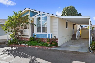 3-web-or-mls-03 - Exterior View