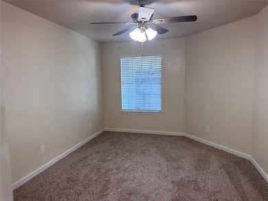 9700 Leawood Blvd unit 1113, Houston, TX 77099 - photo 7