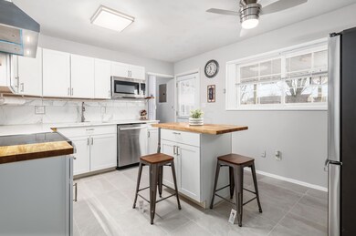 W_1902_Stetson_Rd-048