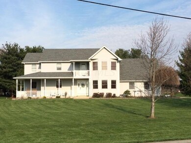 16981 Cromley Rd, Ashville, OH 43103 - photo 5