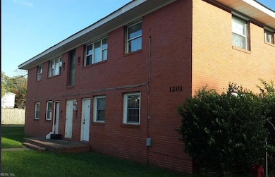 1201 Transylvania Ave, Chesapeake, VA 23324 - photo 2