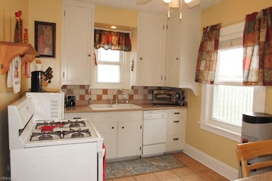 Fully applianced kitchen.