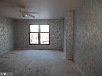 2225 Mcknights Gap Rd, Reading, PA 19604 - photo 7