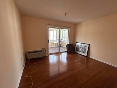 3 Village Cir unit 308, Stroudsburg, PA 18360 - photo 4