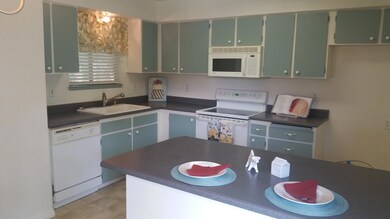 Cheerful Kitchen