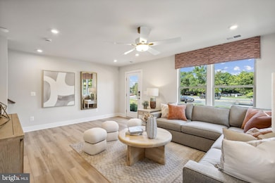 13170 Arches Rd, Herndon, VA 20170 - photo 4