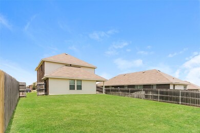 1707 Oriole St, Ennis, TX 75119 - photo 3