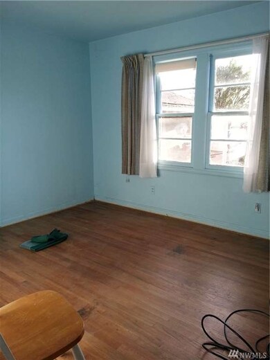 2761 NW Nichols Blvd, Longview, WA 98632 - photo 7