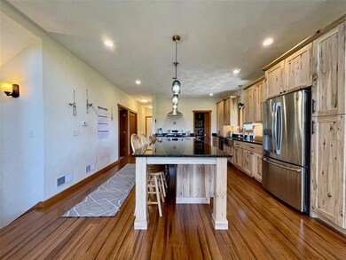 2471 Parkland Dr, McFarland, WI 53558 - photo 5