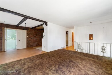 42 Mariner Ave Albany NY-19