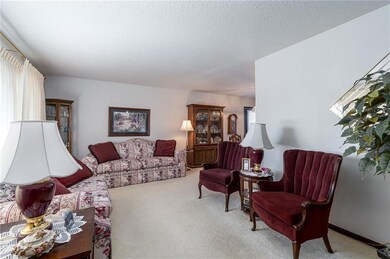 3112 E 25th St, Des Moines, IA 50317 - photo 5