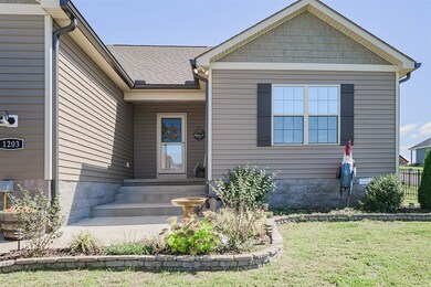 1203 Fredricksburg St, Franklin, KY 42134 - photo 2