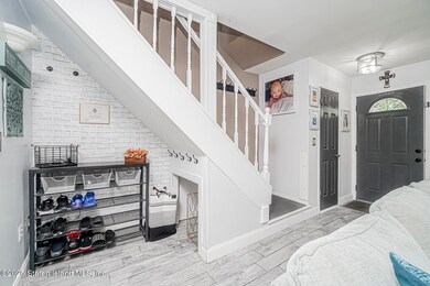 32 Gervil St, Staten Island, NY 10309 - photo 5