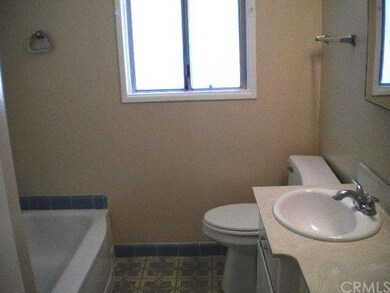 6033 Oliva Ave, Lakewood, CA 90712 - photo 5