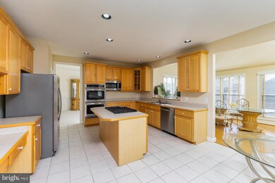 unlisted-address, Vienna, VA 22182 - photo 4