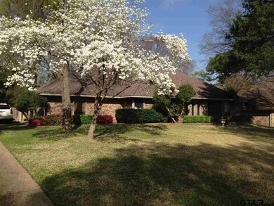 5803 5803 Sheffield Dr, Tyler, TX 75703 - photo 2