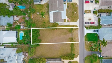 713 109th Ave N, Naples, FL 34108 - photo 2