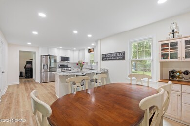 603 Clover Dr, Jacksonville, NC 28546 - photo 3