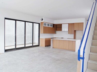 12' Stackable Door