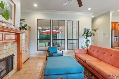 6034 Woodbend Dr, Zachary, LA 70791 - photo 7