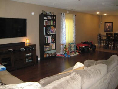 114 Bower Ct unit 80, Staten Island, NY 10309 - photo 4