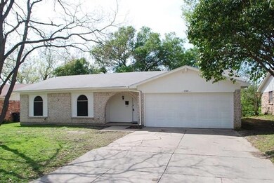 6520 Armando Ave, Fort Worth, TX 76133 - photo 2