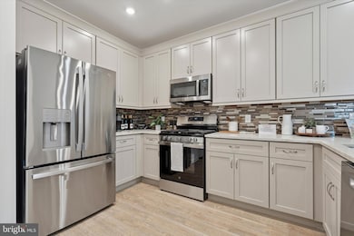 16251 River View Cir, Bristol, PA 19007 - photo 7