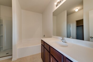 15239 Crescent Brookfield Dr, Humble, TX 77396 - photo 5