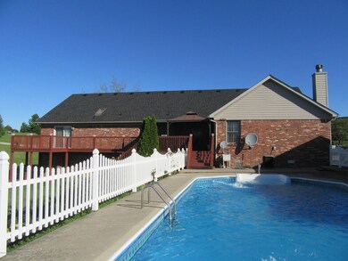 2103 Crescent Ct, Crestwood, KY 40014 - photo 4