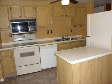 Kitchen. NEW FULLY EQUIPPED KITCHEN