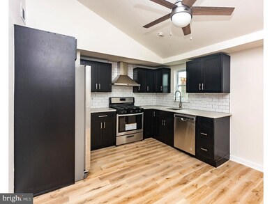 1243 N 2nd St unit 3, Philadelphia, PA 19122 - photo 2