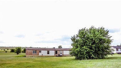 179 Lange Way, Rhome, TX 76078 - photo 2