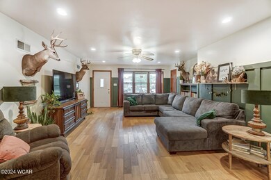 932 N Jefferson St (4)