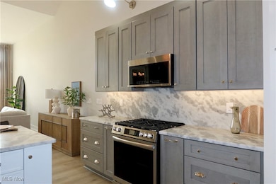 421 Bordeaux Blvd, Broadview Heights, OH 44147 - photo 5