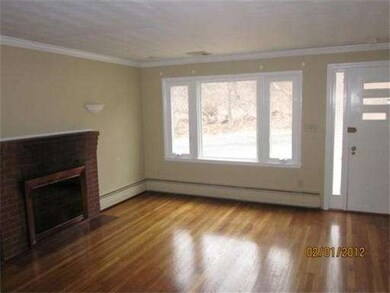 65 Christian St, Lowell, MA 01850 - photo 4