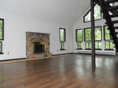 129 Bayberry Ct, East Stroudsburg, PA 18301 - photo 5