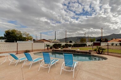 9106 South 32nd Lane MLS Size (47)