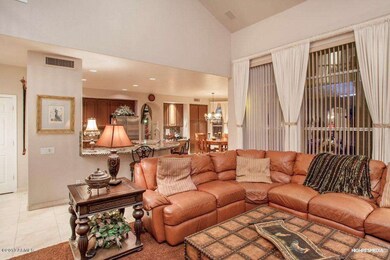 family room 2