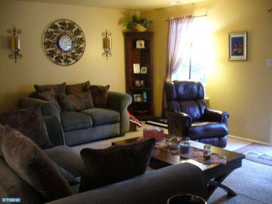 225 Lafayette Dr, Swedesboro, NJ 08085 - photo 5