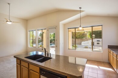 1835 W Oriole Way-15
